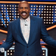 Steve Harvey says Kenan Thompson "owes him 5 percent of his total earnings"